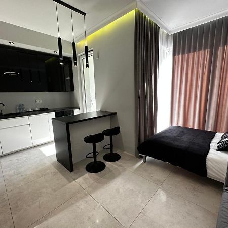 Platinium De Lux Apartament Apartment Warsaw Exterior photo
