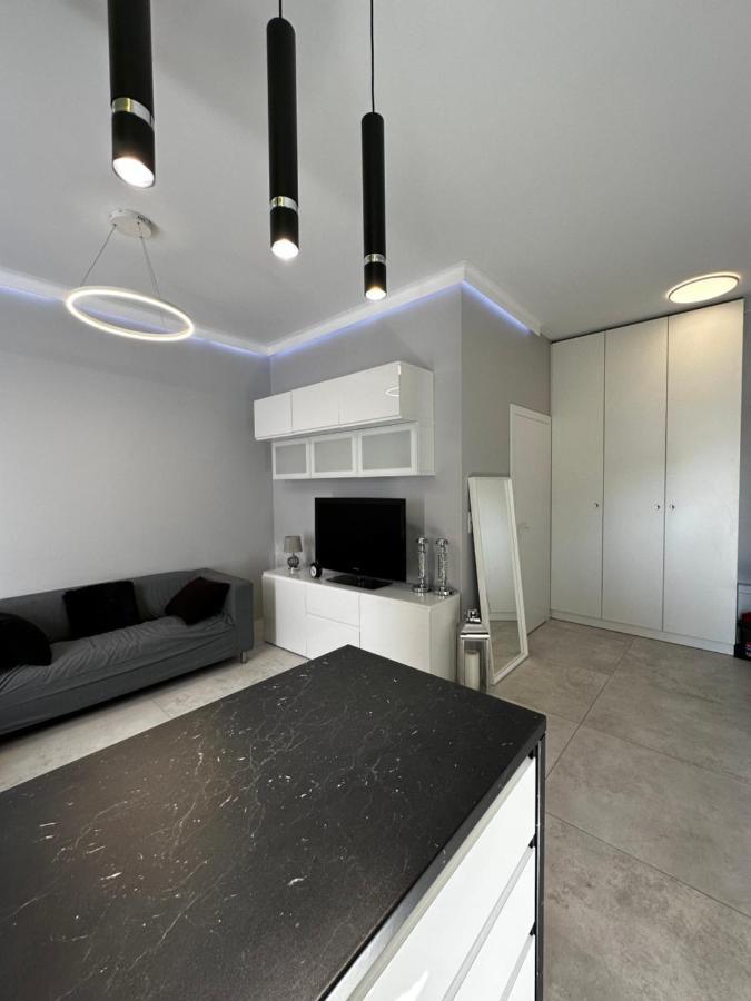 Platinium De Lux Apartament Apartment Warsaw Exterior photo