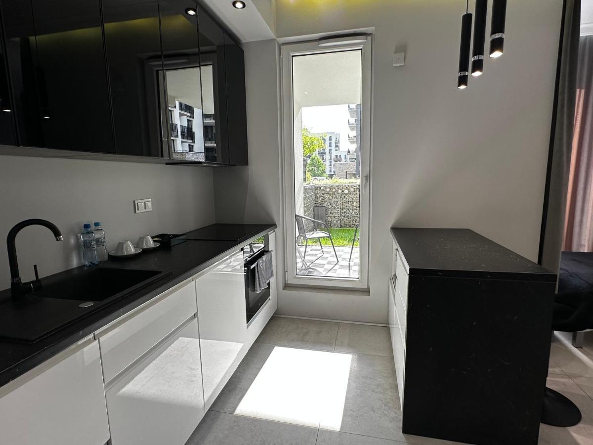 Platinium De Lux Apartament Apartment Warsaw Exterior photo